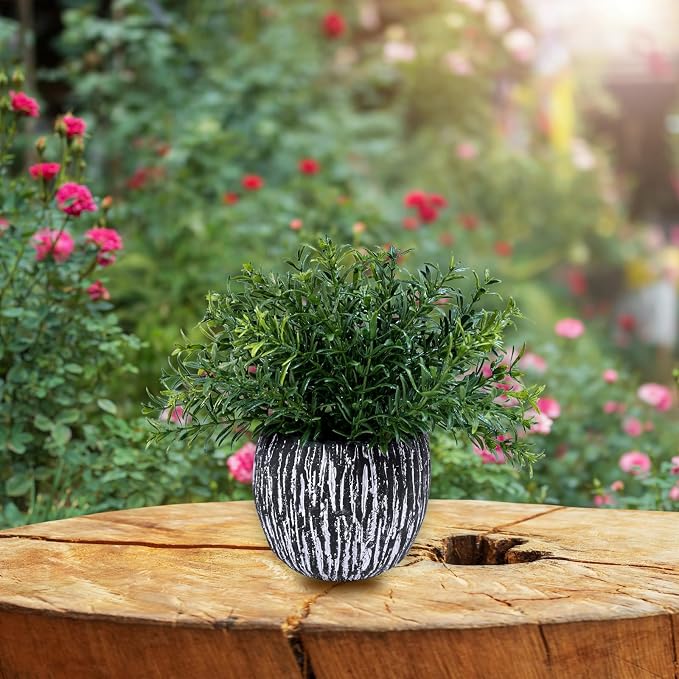 Winlyn Set of 3 Artificial Potted Plants Faux Eucalyptus Rosemary Boxwood - Image 5
